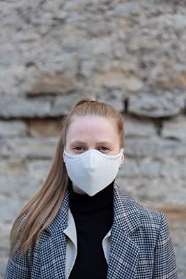 Hilding Sweden Ansiktsmask mun- och näsmask modell 9 tvättbar vit snörbindning set om 10