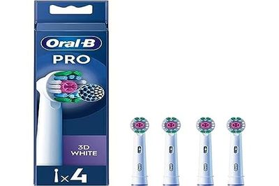 Oral-B Pro 3D White Spazzolini Per Spazzolino Da Denti, Confezione Da 4 Unità