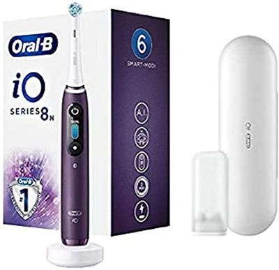 Oral-B iO Series 8 Brosse à dents électrique avec 6 modes de brossage pour soins dentaires, technologie magnétique, écran couleur et étui de voyage, violet ametrine
