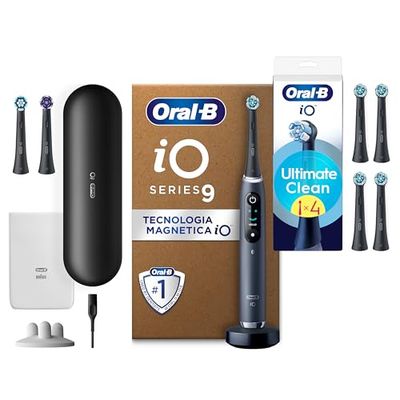 Oral-B Spazzolino Elettrico iO 9 Nero con 3 Testine + 4 Testine Oral B di Ricambio iO Series Ultimate Clean Nere, 1 Spazzolino Elettrico Oral B, 7 Ricambi Spazzolini Elettrici, Custodia da Viaggio