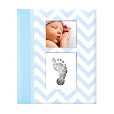 Pearhead First 5 Years Chevron Baby Memory Book with Included Clean-Touch Baby Safe Ink Pad to Create Baby's Handprint or Footprint, Keepsake Milestone Journal, Spanish Language, Blue