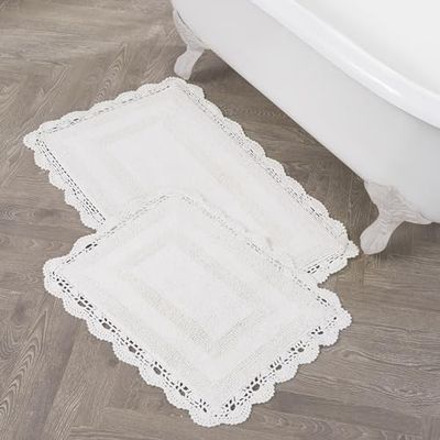 Laura Ashley Alfombrilla de baño de algodón con Ganchillo de 43 x 61 cm/53,3 x 86,3 cm Set de 2 Piezas, Blanco cremoso