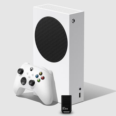 Xbox Series S 512GB + WD_BLACK C50 1 TB Expansion Card, an Official Licensed storage expansion card for Xbox S