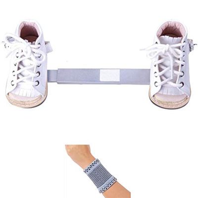 Amsahr Scarpe regolabili Dani Splint, correzione a ferro di cavallo Fixting equipaggiamento con Notte Fixer - 10 cm (Orthopaedic Shoe Lunghezza) - inclusi Wrist Band