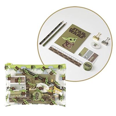 CERDÁ LIFE'S LITTLE MOMENTS - Set Papeleria Escolar Baby Yoda Incluye Estuche Transparente 27 x 14 cm, Cuaderno A6, Lapiz, Lapiz de Color, Sacapuntas, Goma, Regla, Notas Adhesivas y 2 Clips Metálicos