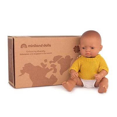 Miniland Ensemble Cadeau Dolls : poupée bébé Latino-américaine 32 cm Plus Ensemble Sea, Multicolore, 31217