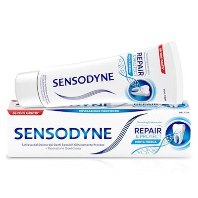 Sensodyne Repair&Protect, Dentifricio per Denti Sensibili, Ripara Rinforza e Protegge, Gusto Menta Fresca, 75ml