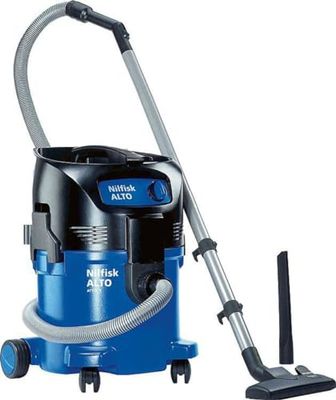 Nilfisk 302003405 - Aspirador de agua y polvo, 1500 W, depósito 30 l, caudal de aire 3700 l/min, color negro y azul