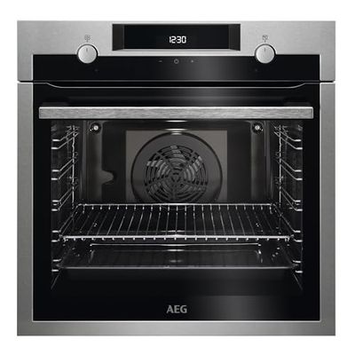 AEG BEE435111M Forno elétrico multifunções, integrável, limpeza AquaClean, 9 funções, cozimento múltiplo, ecrã LCD tátil, ventilador XXL, capacidade de 72 l de nox, classe A