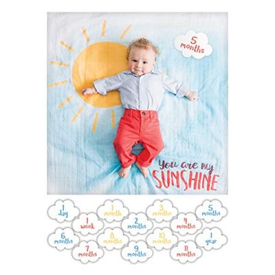 Conjuntos de presentes para recém-nascidos da marca Lulujo. Modelo Lange em coton & cartes - "You are my sunshine"