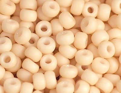 Perles japonaises rocaille mate viande 2,2mm.11/0 100gr.