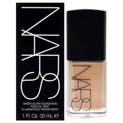 NARS Sheer Glow Medium 2.5 Sahel Foundation 30ml
