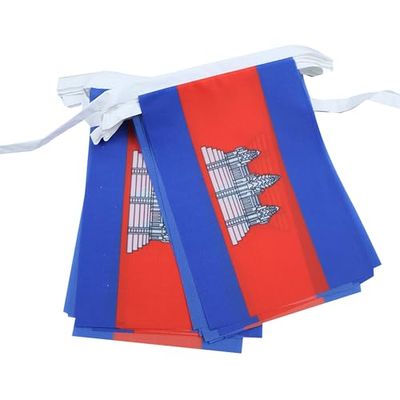 AZ FLAG Ghirlanda 6 Metri 20 Bandiere Cambogia 21x15cm, Bandiera Cambogiana 15 x 21 cm - Festone Bandierine
