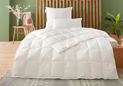 Badenia Trendline Couette en Duvet Eco légère 135 x 200 cm - Blanc - Certifié Öko-Tex - Produit Conforme aux Normes de qualité allemandes
