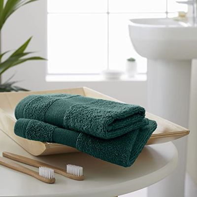 Catherine Lansfield Anti Bacterial Soft & Absorbent Cotton Face Cloth Pair Forest Green