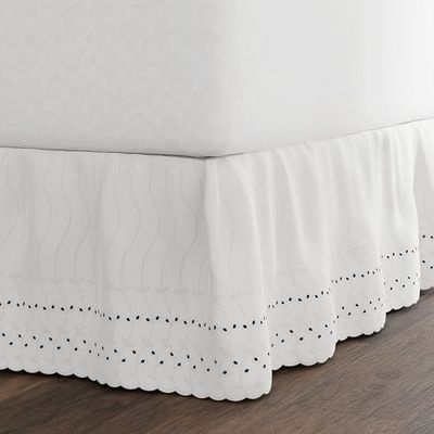 Fresh Ideas Saia de cama com furos, detalhes bordados com babados, clássico de 35,5 cm de comprimento de queda, estilo junto, Califórnia King, branco