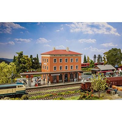 FALLER FA 110135 Bavarian Statn HO Scale Building Kit Beierse treinstation Weisenbach, niet aangevraagd, medium