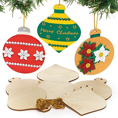 Baker Ross FC117 Adornos Navideños de Madera - Paquete de 12, Haz tus propias Decoraciones Navideñas, Manualidades de Madera para Niños, Adornos Colgantes para Árboles de Navidad