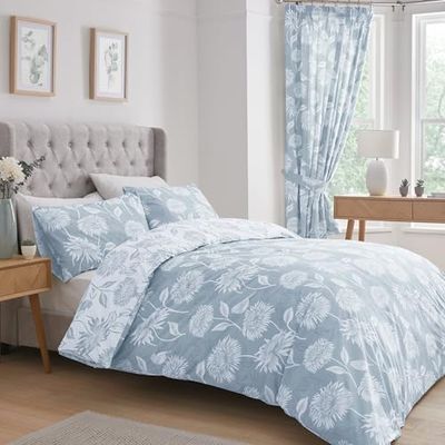 Dreams & Drapes Blue Chrysanthemum Duvet Cover - Double Size Reversible (2 Colours) - Easy Care & Washable - Light Blue Floral Bedding - Flower Duvet Cover Sets
