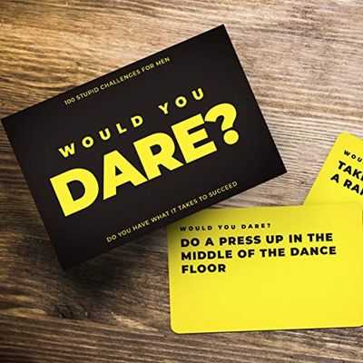 Gift Republic GR490066 Would You Dare Card Game, Svart