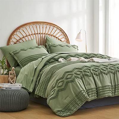 Sage Green Tufted Comforter Set King Size 7 Piece Bed in a Bag, Shabby Chic Boho Comforter and Sheet Set, Pom Pom Textured Bed Set, All Season Soft Microfiber Complete Bedding Set(Green,King)