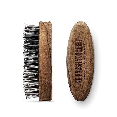Grooming Set: Beard Brush Natural Cosmetics of The BROOKLYN SOAP COMPANY ® Vegan bristles - Gift idea for Men - Beard Styling for The Designer Stubble, Full Beard for The Modern Man