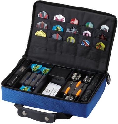 Casemaster Classic Nylon Dart Draagtas voor Staal en Soft Tip Darts, Houdt 12 Darts Talrijke Andere Accessoires via Royale Opbergzakken, Buizen en Dozen