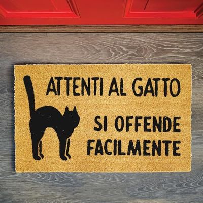Comart - Zerbino Cute in Cocco - 40x70 cm - Tappeto con Scritte Divertenti su Cani e Gatti - per Ingresso Esterno e Interno - Simpatico Regalo per Entrata di Casa - Antiscivolo - Attenti al Gatto