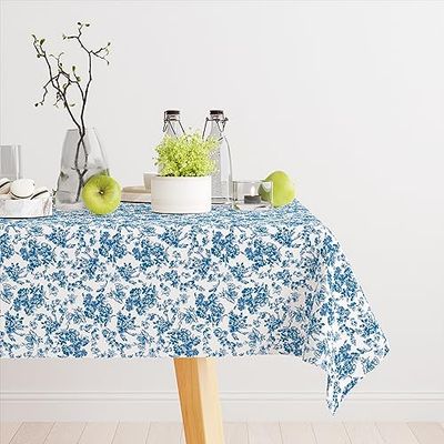 tubeamin Nappe rectangulaire Bleue et Blanche, Style Vintage, Motif Floral Bleu Rustique, Lavable, Infroissable, pour Restaurants, Pique-niques, Salle à Manger en Plein air, (152,4 x 213,4 cm)