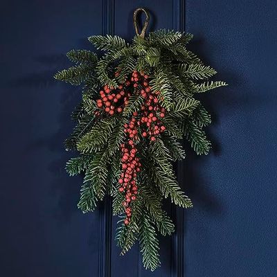 Ginger Ray Gebladerte Kerst Deur Swag met Bessen Decoratieve Centrepiece