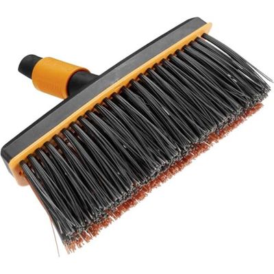 Fiskars Balai d'extérieur, Tête d'outil QuikFit, Largeur: 26 cm, Poils en polypropylène, Noir/Orange, QuikFit, 1001417