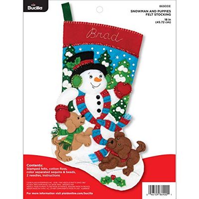 Bucilla 86900E - Kit per calza di Natale, pupazzo di neve e cuccioli, 45,7 cm
