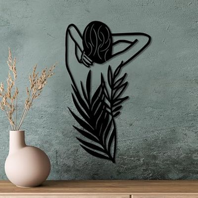 Stylish Black Decorative Metal Wall Accessory, 42 x 70 cm, 100% Metal, 1.5 mm Thick, Lightweight & Easy to Hang, Perfect for Modern Decor