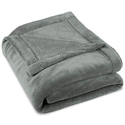 CelinaTex Fluffig gosig filt, XXL, 220 x 240 cm, silvergrå, filt, soffa, varm, filt, mjuk, mikrofiber, fleece, OEKO-TEX Montreal