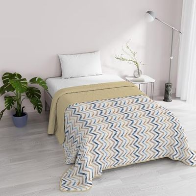 Italian Bed Linen Fantasy Microfibre Summer Quilt 1 and a Half Seater Hippie