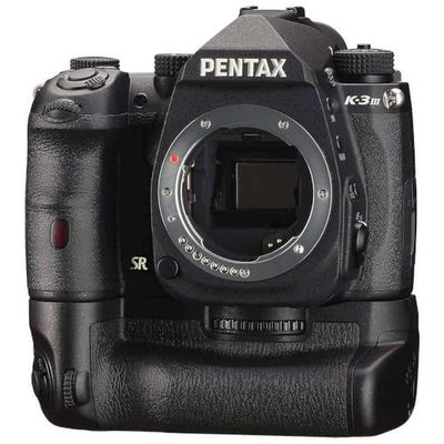 Pentax K-3 Mark III APS-C DSLR Kit – incl. impugnatura della batteria, 2 batterie