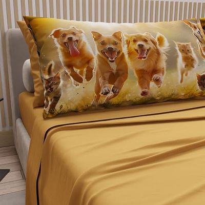 PETTI Artigiani Italiani - Animal Bed Linen with Cats and Dogs in Cotton with Pillowcases in Digital Print, Pizza and Half Sheet, Yellow Double Bed Set, 100% Made in Italy