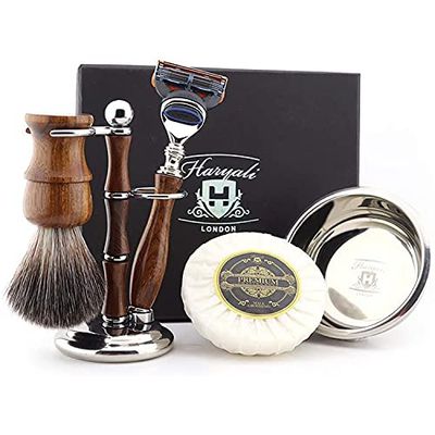 Haryali London Kit da barba - Kit da barba in legno - Rasoio da barba a 5 bordi - Pennello da barba Super Badger - Supporto da barba in legno, sapone e Ciotola da barba in acciaio inossidabile