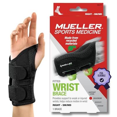 MUELLER Fitted Wrist Brace for Right Hand, Small/Medium, Black