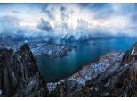 Papermoon Fototapete »Photo-Art DR NICHOLAS ROEMMELT, IM HIMMEL AUF HAZVEN«