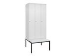 C+P Spind Classic PLUS, Bank, 3 Abteile, 2120x900x815mm, 9016/9016 Verschluss Zylinderschloss 3 Garderobenhaken Dekor Banklatten RAL 9010 Reinweiß Si (0800507-30|S10028)