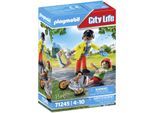Playmobil® Konstruktions-Spielset »Sanitäter mit Patient (71245), My City Life«, Made in Europe