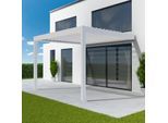 Anbaupergola, Terrassenüberdachung aus Aluminium, Weiß, mit Lamellendach, 2 Pfosten, Verkehrsweiß RAL 9016, nach Maß
