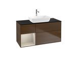 Villeroy und Boch Finion Waschtischunterschrank F822HHGN 120cm, Abdeckplatte black matt, Regale sand matt lacquer, Walnut veneer