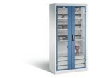 C+P Akkuladeschrank Comfort mit Sichtfenster aus Acrylglas und Schubladenblock, H 1950 x B 930 x T 500 mm, Lichtgrau/Lichtblau