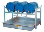 Fassregal Typ 800 Variante 5 CEMO, mit Fassauflage u. Auffangwanne, für 3 x 60 I-Fässer, L 1410 x B 1280 x H 840 mm