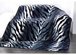 Wohndecke GÖZZE "Sibirischer Schneetiger", silber (silberfarben), B:150cm L:200cm, Kunstfaser, Wohndecken, Wohndecke, Animalprint, Kuscheldecke