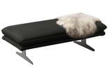 Polsterhocker W.SCHILLIG, grau (graphit z59), B:145cm H:43cm T:71cm, Longlife Xtra-Leder Z59: Glattleder mit modischer Prägung. Hautstärke 0, 9 - 1, 1 mm, Hocker, Polsterhocker, Füße in Chrom glänzend