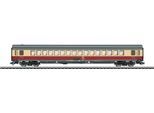 Personenwagen MÄRKLIN "Märklin Schnellzugwagen Apmz 121 - 43861", rot (rot, beige), Modelleisenbahn-Fahrzeuge, KinderB:3,5cm H:5cm L:28,2cm, Kunststoff, Metall, Personenwagen, Made in Europe, B:3,5cm H:5cm L:28,2cm