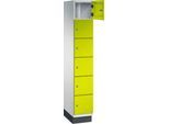 C+P Schließfachschrank Cambio, 1 Abteil, 6 Fächer, mit Sockel, B 300 x T 525 x H 1980 mm, lichtgrau/clowngrün